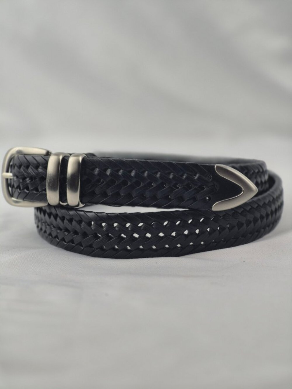 Black Leather Weave Braided Belt Satin Silver Tone Buckle Western Inspired SZ 44